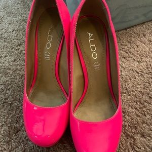 Aldo Neon Pink Heels 5.5 35